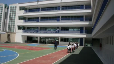 Pinecrest International School